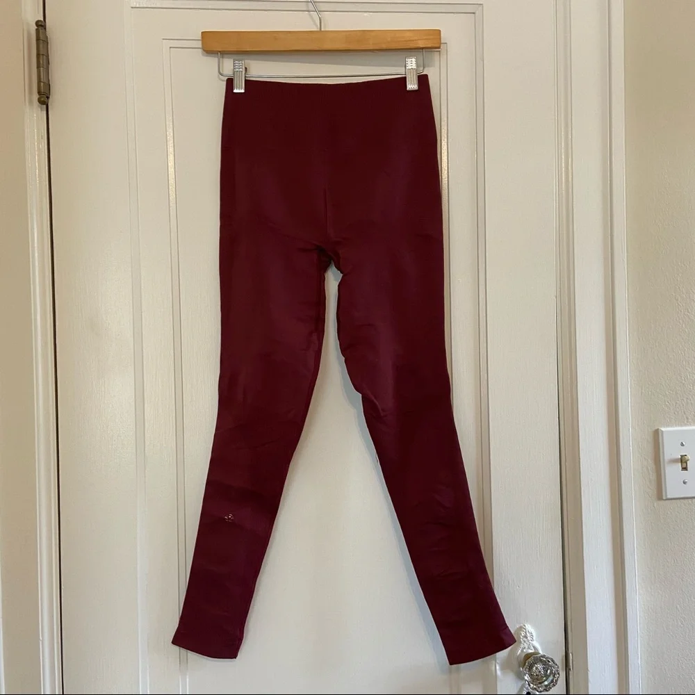 Lululemon Zone In tights - Picture 6 of 9